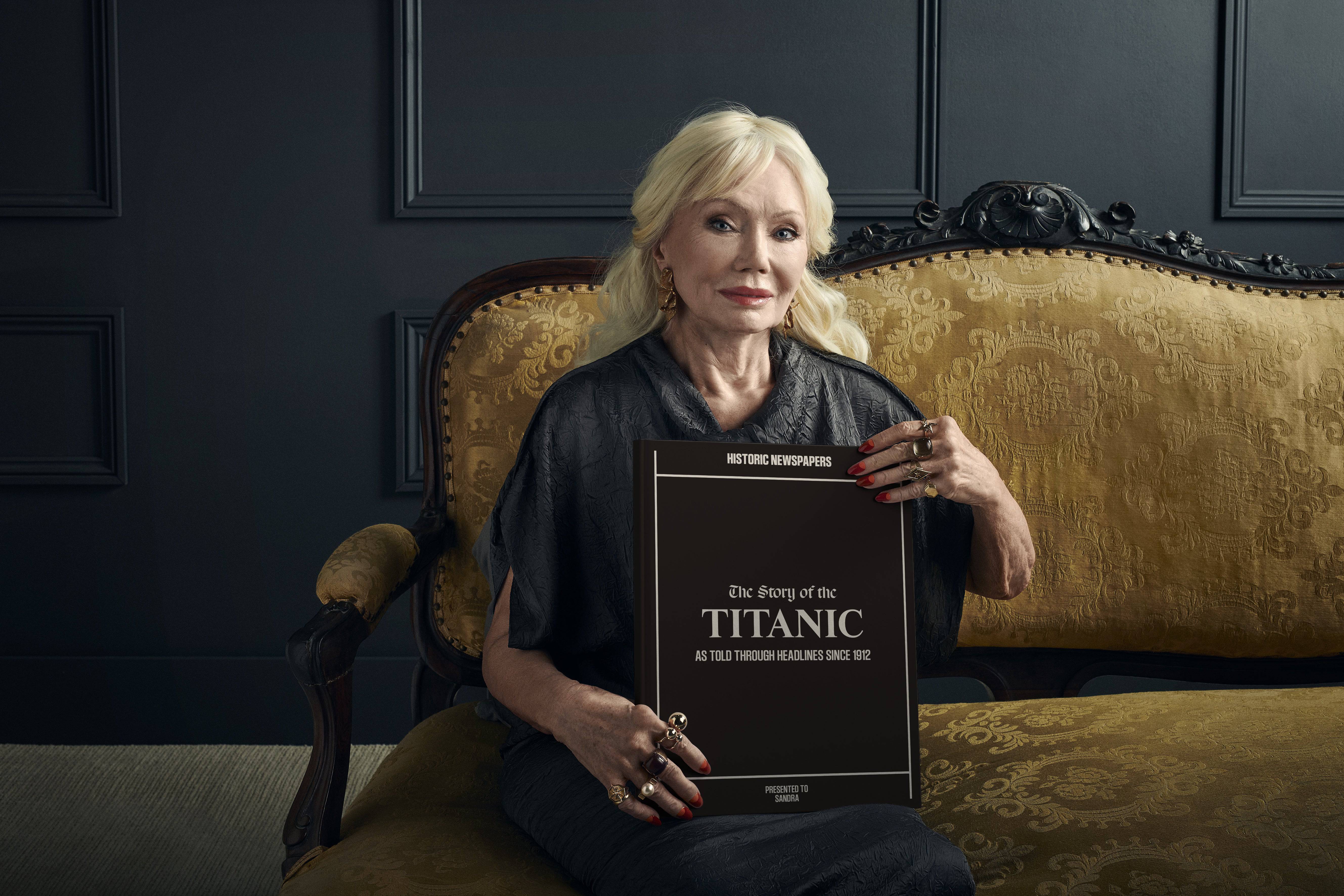 The Story of the Titanic Book - Image 5